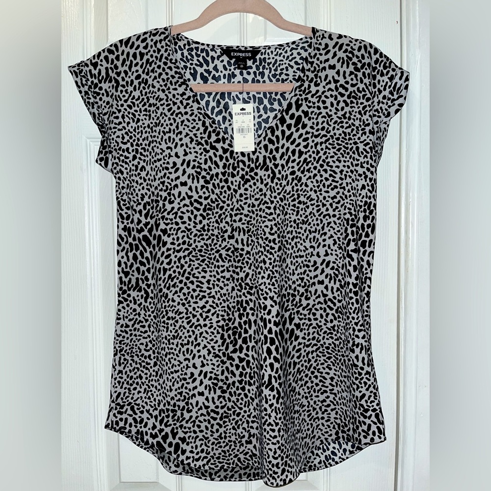 NWT Express Blouse